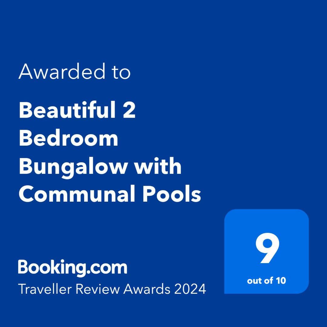 Beautiful 2 Bedroom Bungalow With Communal Pools 比利亚马丁 外观 照片